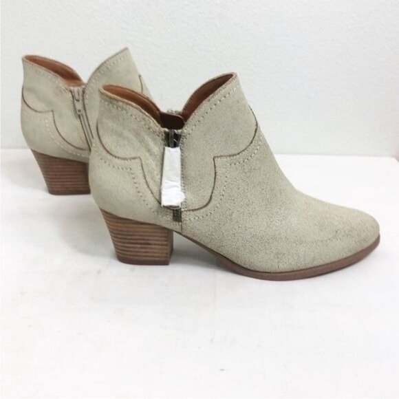 Zodiac Kaylin Western Ankle Booties Ivory Leather Side Zip Stacked Heel Size 9.5 - Picture 6 of 10